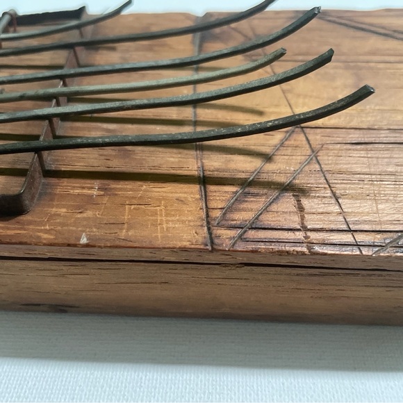 Vintage handmade African Tribal Kalimba Thumb Piano - Picture 12 of 15
